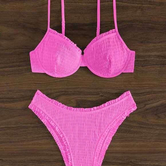 Pink Beach Women's Bikini Set - Picture 4 of 7